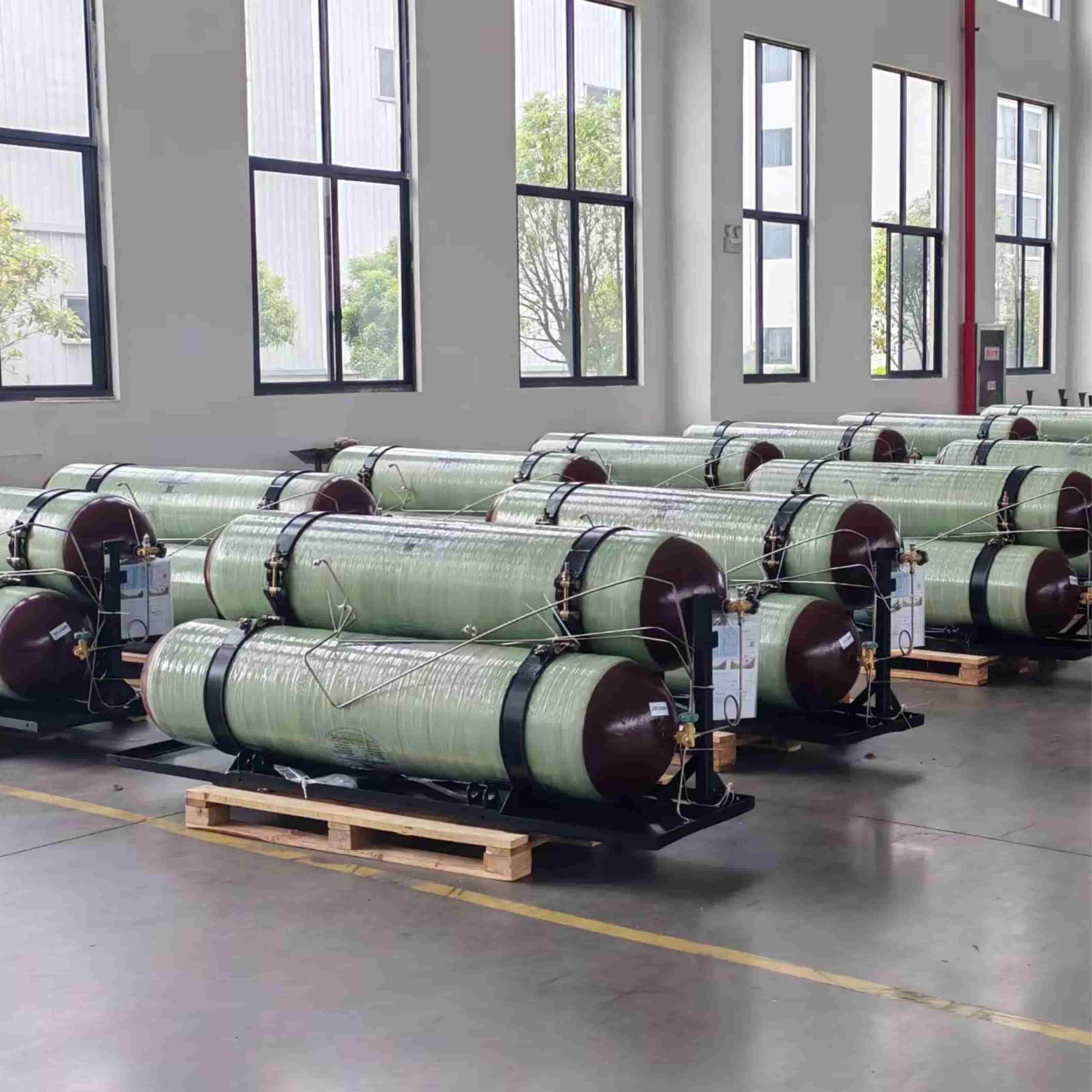 🚀 Système de stockage en cascade de bouteilles de GNC type 2 de 520 L : solution optimisée pour les poids lourds